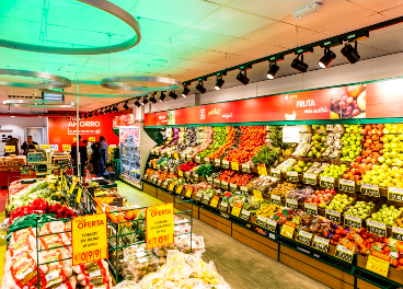Interior de un supermercado DIA