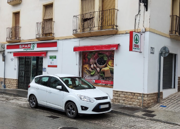 Spar y Condis abren supermercados