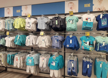 Nueva sección textil en supermercado Dealz