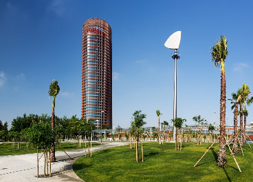 Parque Magallanes, junto a Torre Sevilla