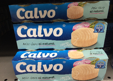 Latas de atún Calvo