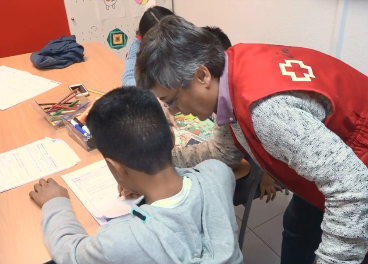 Cruz Roja, con los niños