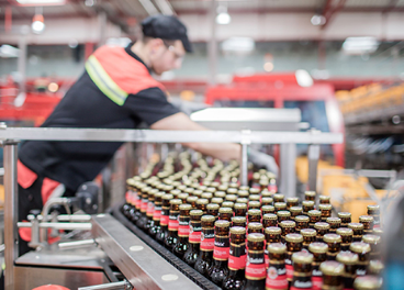 Personal de la fábrica de Estrella Galicia