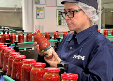Reconocimiento para Solís (Nestlé)