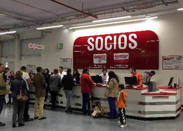 Costco aumenta ventas y beneficios a doble dígito