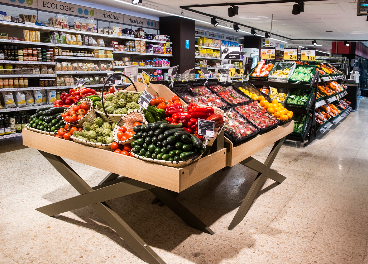 Interior de un supermercado de Caprabo