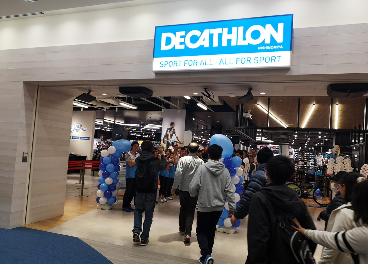 Primera tienda de Decathlon en Japón