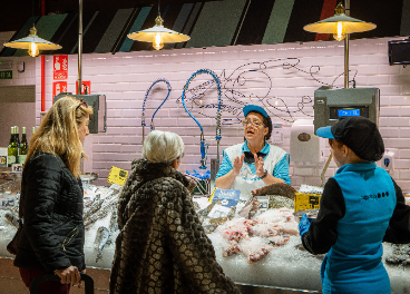 Caprabo abre cinco supermercados en Barcelona