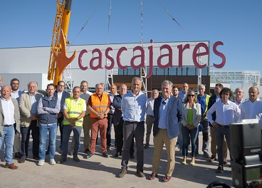 Cascajares inaugura su nueva planta