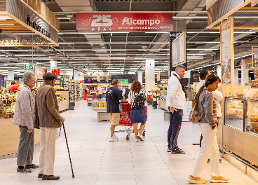 Alcampo invierte 9,5M en renovar La Vega