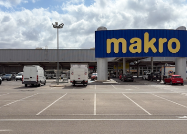 Makro renueva su espacio de Elche