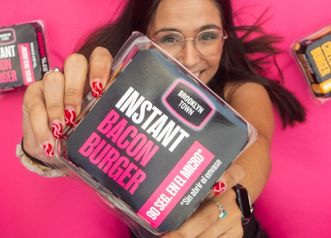 Carpisa Foods renueva Brooklyn Town Instant Burger