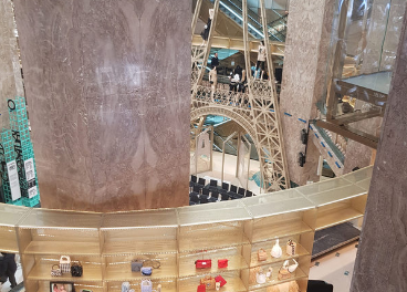 Galeries Lafayette abre en los Campos Elíseos