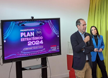 Javier Tabernero (Canon) y Cristina Delgado (WiR)