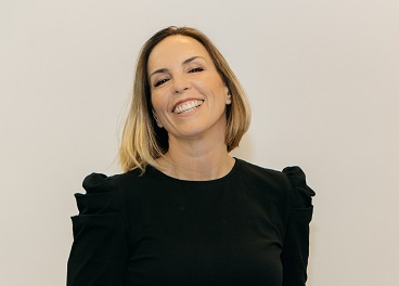 Tara López, presidenta de la AVD