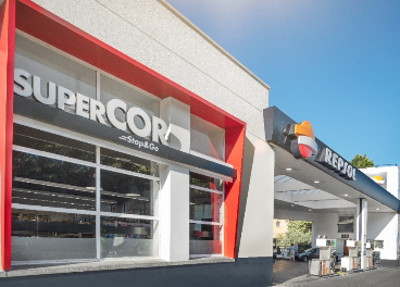 Supercor Stop&Go en una gasolinera Repsol