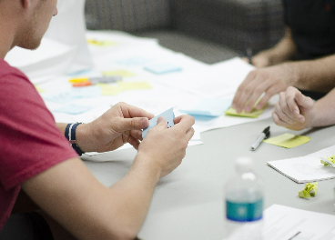 Reunión de trabajo de una startup
