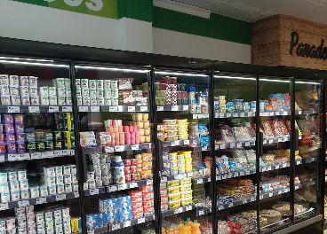 Interiror del nuevo supermercado Covirán