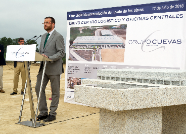 Artur Yuste, durante la presentación