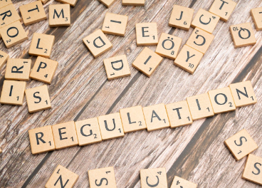El retail aplicó 1.140 nuevas normas en 2023