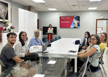 Formación de Carmila y Adecco