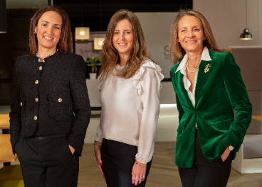 Carmen Abolafia, Miren Urteaga y Salomé Cruz