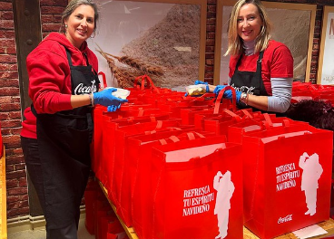 ‘Refresca tu espíritu navideño’ de Coca-Cola