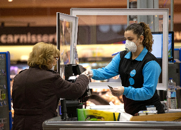 Clienta y trabajadora de Caprabo