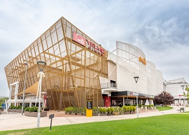 Azora compra el centro comercial Planetocio