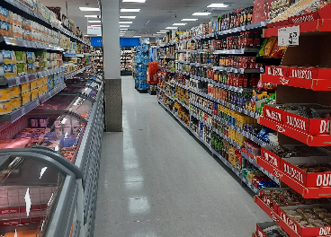 Carrefour y Consum abren tiendas