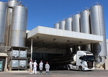 Lactalis dispara sus ventas un 24,8% en España