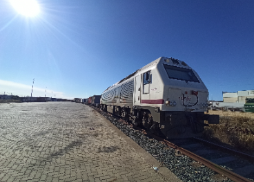 Azucarera transporta en tren su azúcar