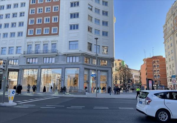 Zara abre su tienda más innovadora en Plaza de España (Madrid)