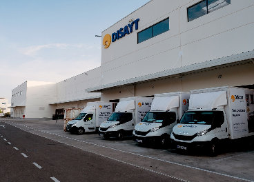 Disayt crece un 4% y se reestructura