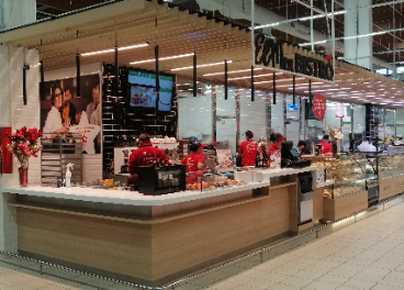 Bistró en el hipermercado Alcampo de Sant Boi