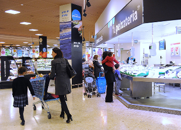 Interior de un supermercado de Caprabo