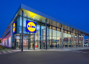 Lidl estudia su entrada en la venta de coches