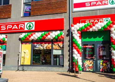 Spar entra en Letonia