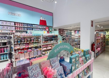 Miniso y Normal abren tiendas