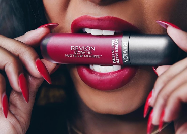 Revlon busca comprador