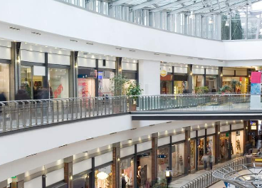 Compra de Savills a Knight Frank