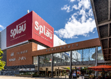 Splau sigue creciendo
