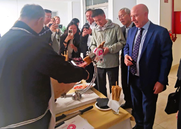 Interporc estrecha lazos con China