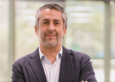 Eurofragance promociona a Felipe Araya