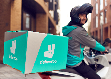 Deliveroo estudia su salida de España