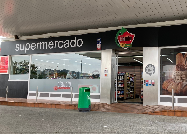 Gadisa abre tres supermercados franquiciados