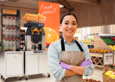 Trabajadora con máquina de Zummo