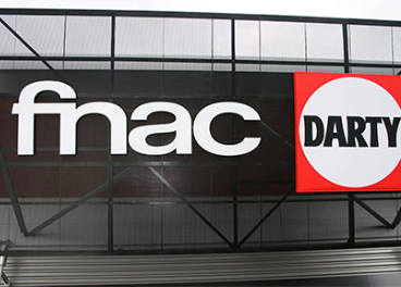 Daniel Křetínský lanza una oferta a Fnac Darty