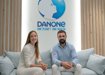 Silvia Canals y Borja Lafuente, de Danone