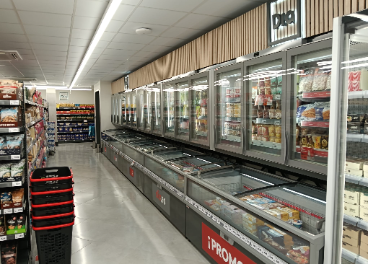 DIA abre tres supermercados